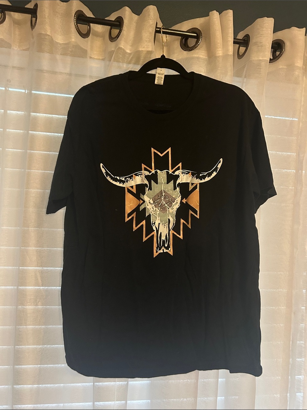 Black Short-Sleeve Graphic Skull Tee - Unbranded
